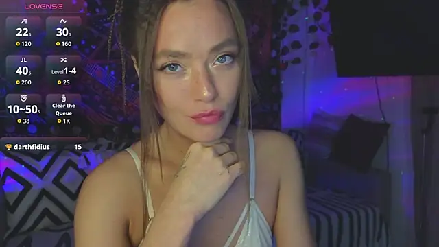 Snapshot of KellyFouler chatting on 23, 10, 2025 KellyFouler online show from 23, 10, 2025