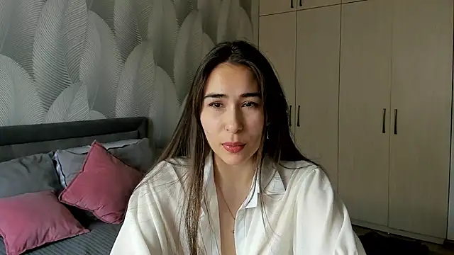 Bambiii bby online show from 26, 5, 2026