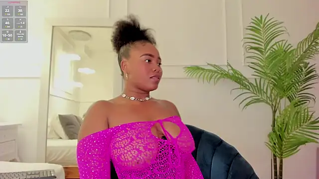 Abril Storm online show from 27, 2, 2025