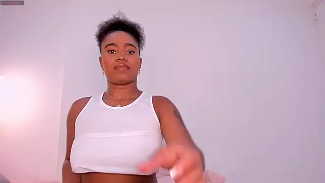 Abril Storm online show from 21, 9, 2025