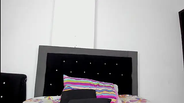 skaysanchez1 online show from 15, 1, 2025