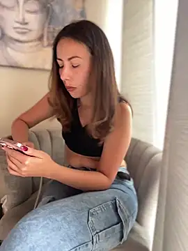 Snapshot of im_lorein chatting on 10, 1, 2025 im lorein online show from 10, 1, 2025