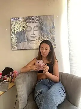 Snapshot of im_lorein chatting on 21, 1, 2025 im lorein online show from 21, 1, 2025
