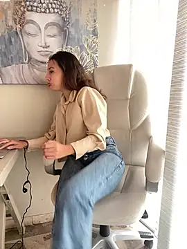 Snapshot of im_lorein chatting on 21, 2, 2025 im lorein online show from 21, 2, 2025