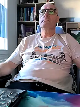 bogland33 online show from 4, 2, 2025