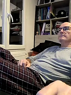 bogland33 online show from 14, 2, 2025