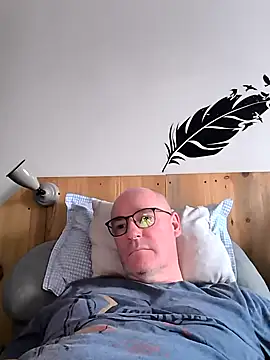 bogland33 online show from 19, 2, 2025