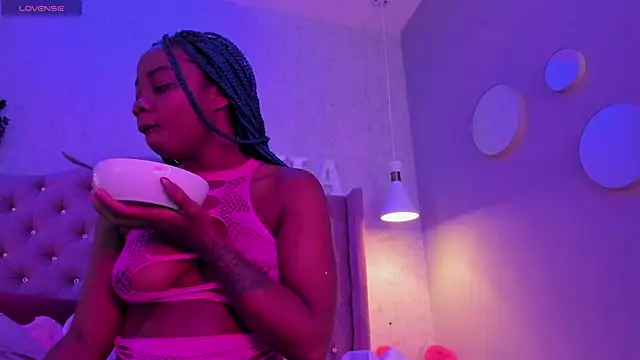 johannaMiller1 online show from 25, 12, 2024