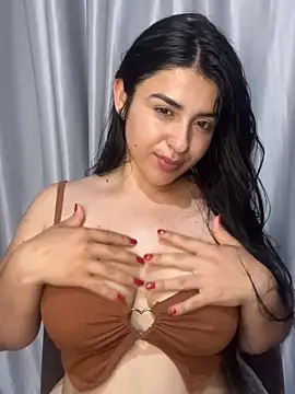 Snapshot of lesley_anni chatting on 6, 12, 2024 lesley anni online show from 6, 12, 2024