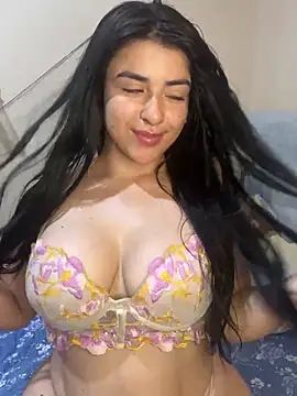 Snapshot of lesley_anni chatting on 7, 12, 2024 lesley anni online show from 7, 12, 2024