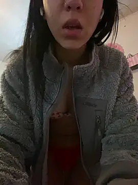 kittyprettybby online show from 11, 6, 2026