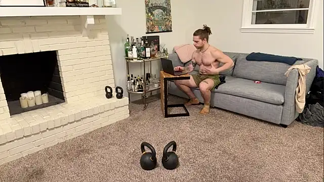 Snapshot of DaddydayDrinkzz chatting on 8, 1, 2025 DaddydayDrinkzz online show from 8, 1, 2025