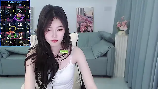 YiJin-a online show from 12, 2, 2025