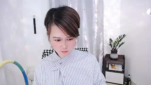 Fan ting online show from 13, 2, 2025