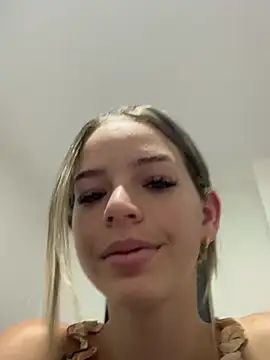 Snapshot of Niicoleta chatting on 13, 3, 2025 Niicoleta online show from 13, 3, 2025