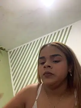 Snapshot of Evabigass chatting on 6, 12, 2024 Evabigass online show from 6, 12, 2024