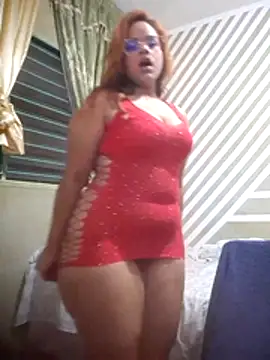 Snapshot of Evabigass chatting on 4, 1, 2025 Evabigass online show from 4, 1, 2025