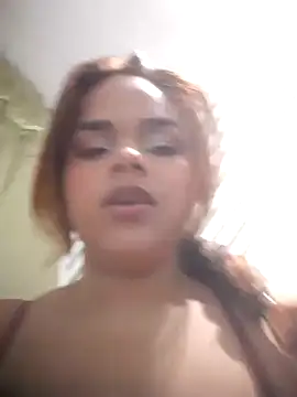 Snapshot of Evabigass chatting on 6, 1, 2025 Evabigass online show from 6, 1, 2025