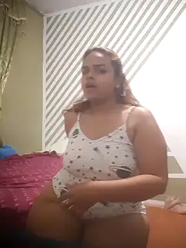 Snapshot of Evabigass chatting on 9, 2, 2025 Evabigass online show from 9, 2, 2025