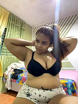 Snapshot of Evabigass chatting on 21, 9, 2025 Evabigass online show from 21, 9, 2025