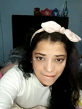 Snapshot of Elvishcassie_ chatting on 27, 2, 2025 Elvishcassie online show from 27, 2, 2025