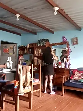 Elvishcassie  online show from 11, 3, 2026