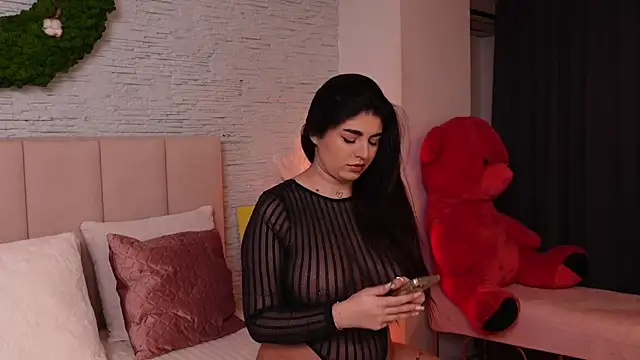 RachelSwaan online show from 21, 1, 2025