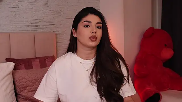 RachelSwaan online show from 5, 2, 2025