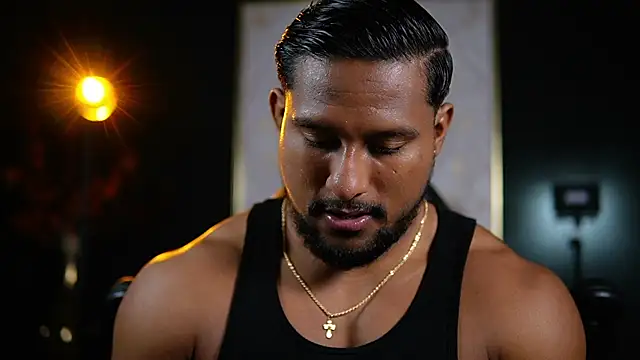 Snapshot of CallumMuscle chatting on 12, 9, 2025 CallumMuscle online show from 12, 9, 2025