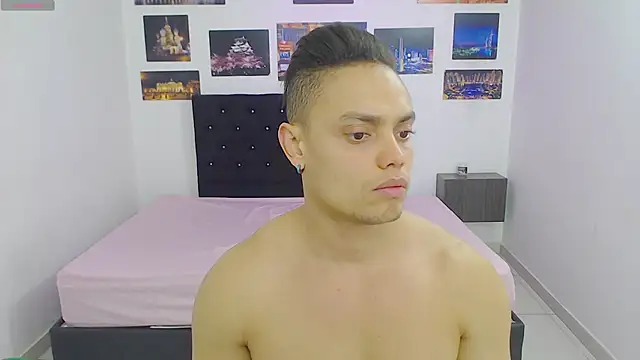 Snapshot of Booy_Hott chatting on 18, 12, 2024 Booy Hott online show from 18, 12, 2024