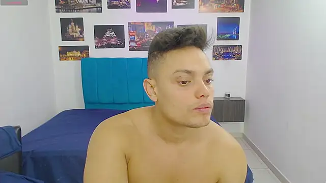Snapshot of Booy_Hott chatting on 25, 1, 2025 Booy Hott online show from 25, 1, 2025