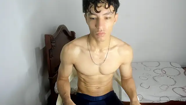 Snapshot of enzo_sloran chatting on 17, 9, 2025 enzo sloran online show from 17, 9, 2025