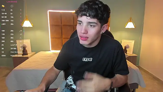 AlejooTwink online show from 27, 10, 2025