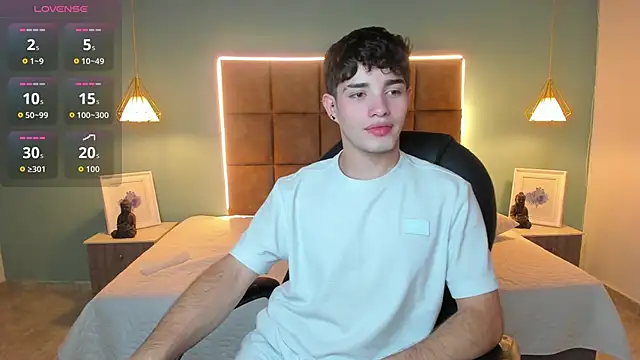 AlejooTwink online show from 28, 11, 2025