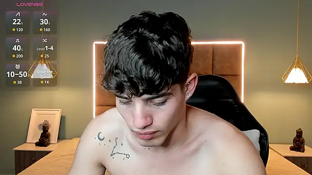 Snapshot of AlejooTwink chatting on 20, 5, 2026 AlejooTwink online show from 20, 5, 2026