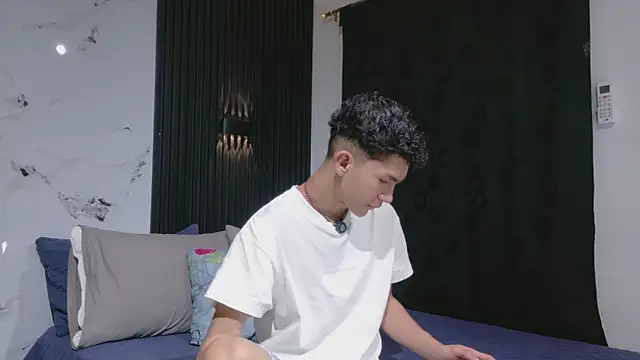 Noah tyler  online show from 24, 5, 2026