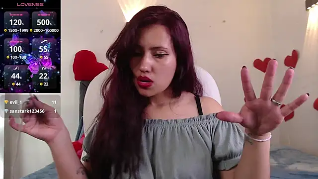 Snapshot of maria_mendoza chatting on 4, 3, 2025 maria mendoza online show from 4, 3, 2025