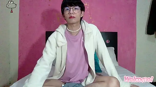 Snapshot of seung_vinblue chatting on 7, 12, 2024 seung vinblue online show from 7, 12, 2024