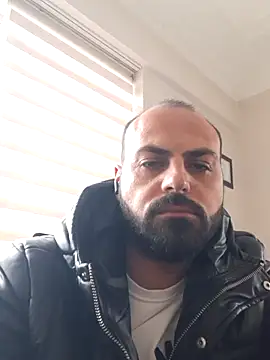 krzantem3454 online show from 12, 12, 2024