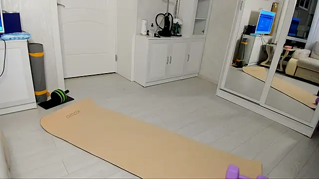 Snapshot of Pawsitive_Panther chatting on 26, 12, 2024 Pawsitive Panther online show from 26, 12, 2024