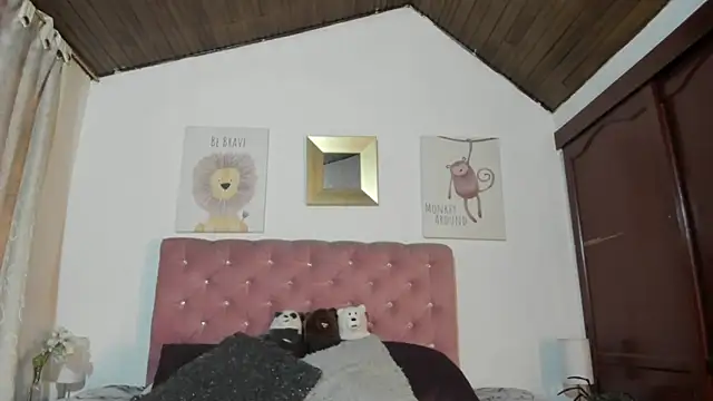 CelessteRedds online show from 28, 11, 2025