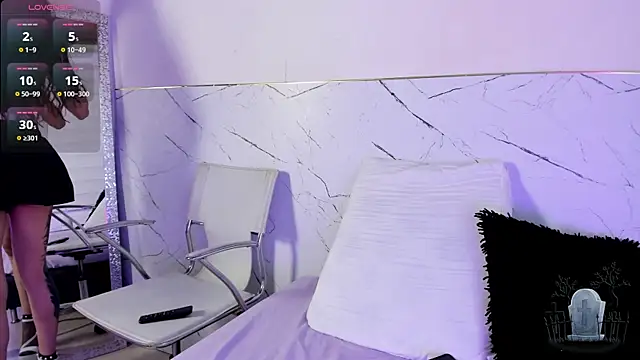 Alice noir online show from 17, 12, 2024