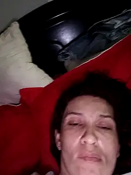 Snapshot of Slut_Milf_ chatting on 20, 12, 2024 Slut Milf online show from 20, 12, 2024