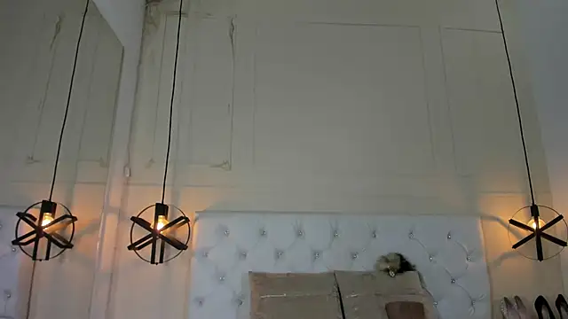 Snapshot of Slut_Milf_ chatting on 13, 1, 2025 Slut Milf online show from 13, 1, 2025