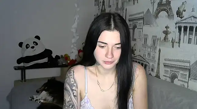 Liana diva online show from 1, 1, 2025