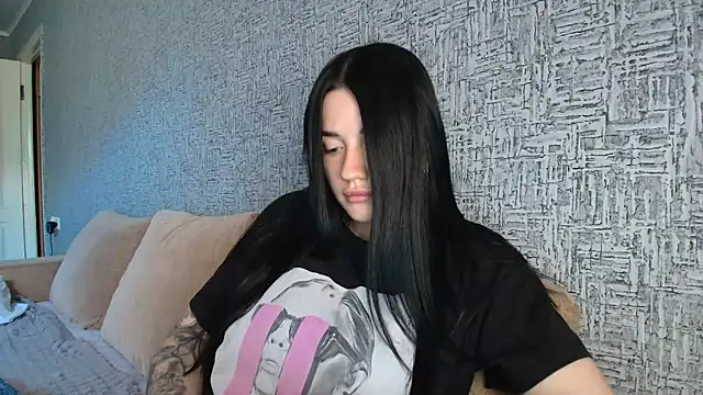 Snapshot of Liana_diva chatting on 6, 5, 2026 Liana diva online show from 6, 5, 2026
