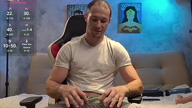 AxelFairchaild online show from 10, 1, 2026