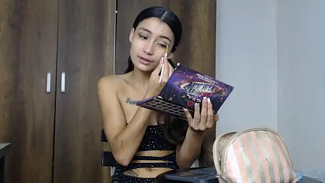 Snapshot of conni_f00x chatting on 25, 2, 2025 conni f00x online show from 25, 2, 2025