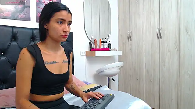 Snapshot of conni_f00x chatting on 29, 3, 2026 conni f00x online show from 29, 3, 2026
