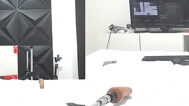 Lisa goals online show from 11, 1, 2025